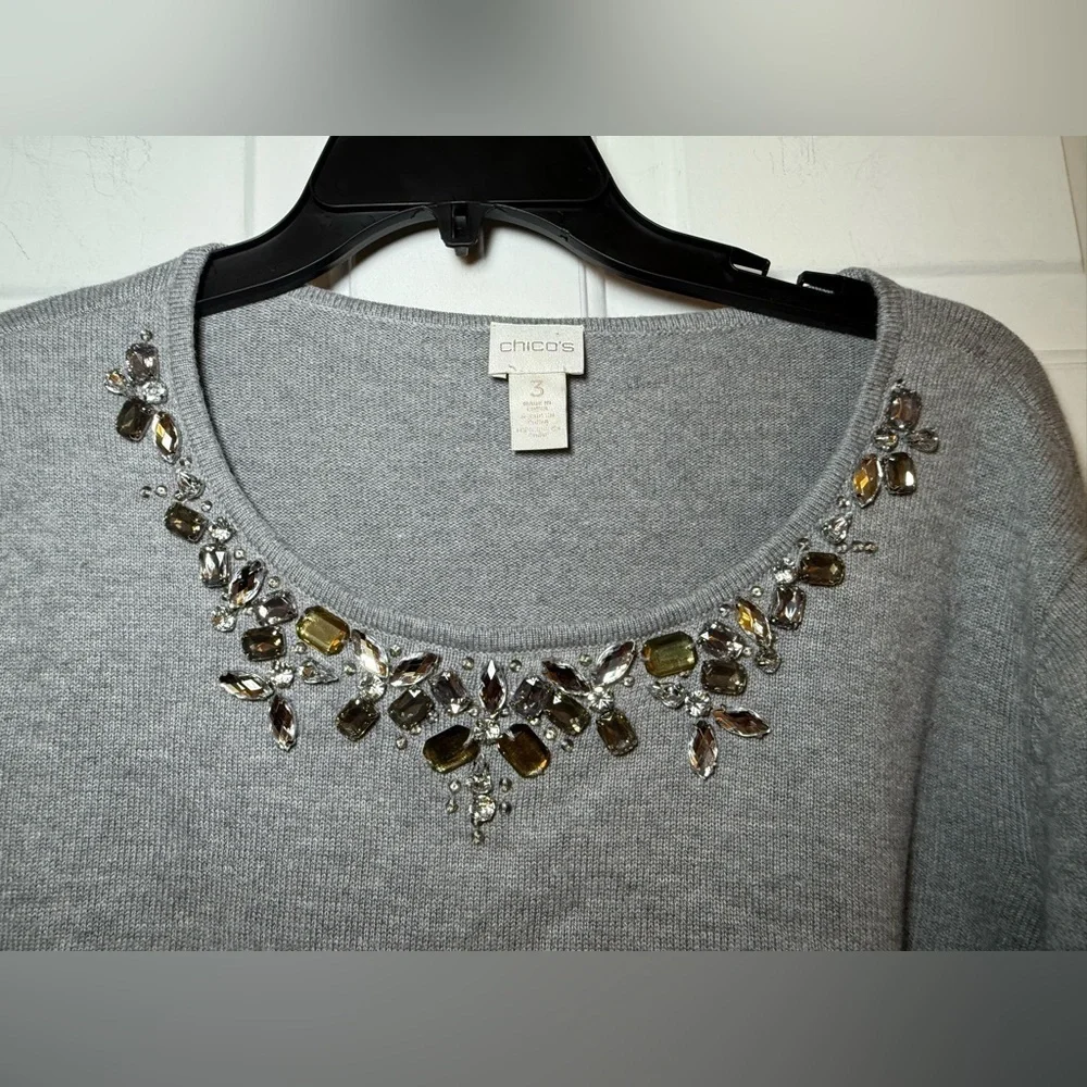 Chico Bejeweled Neckline Gray Scoop Neck Sweater Sparkle Fancy Size 3 (XL) Soft